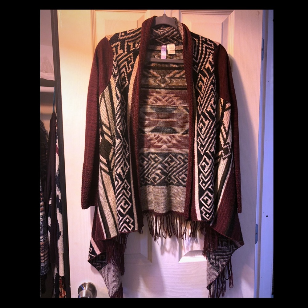 Aztec Patterned Fringe Cardigan
